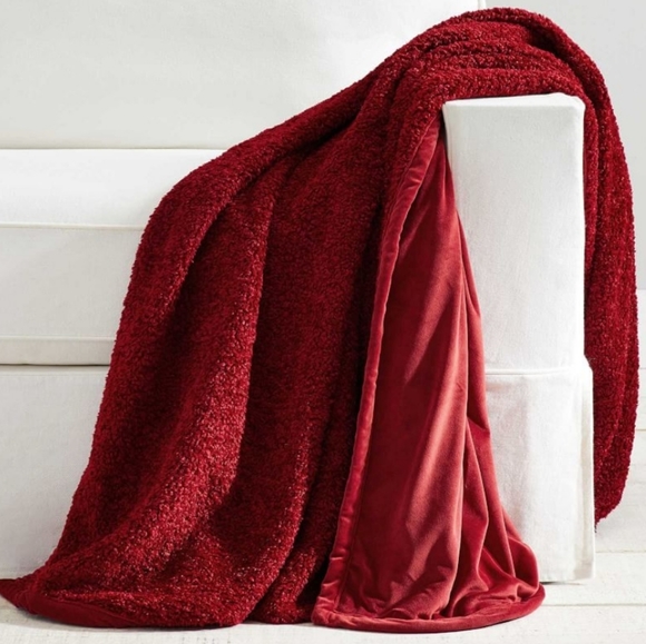 Pottery Barn Bedding Pottery Barn Oversized Cozy Teddy Faux Fur